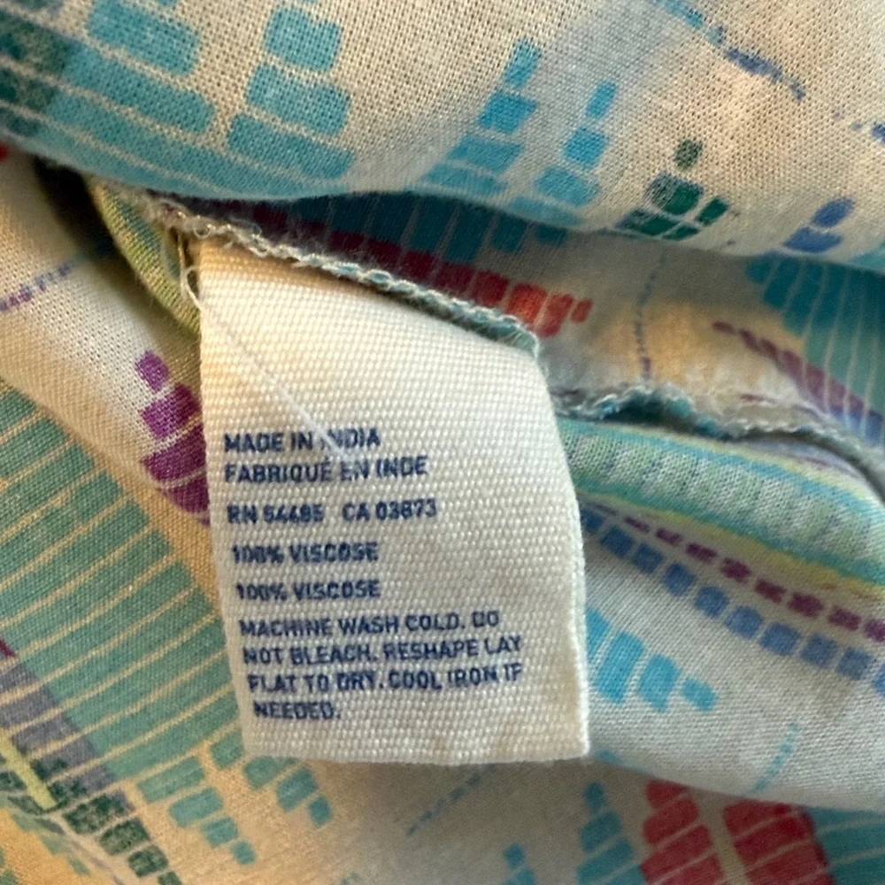 American Eagle flowy Aztec Tank - Picture 4 of 4